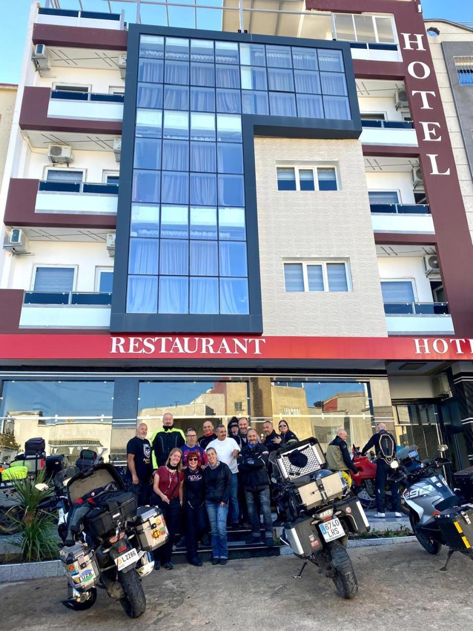 Hotel Golden Star Taounate Exteriör bild